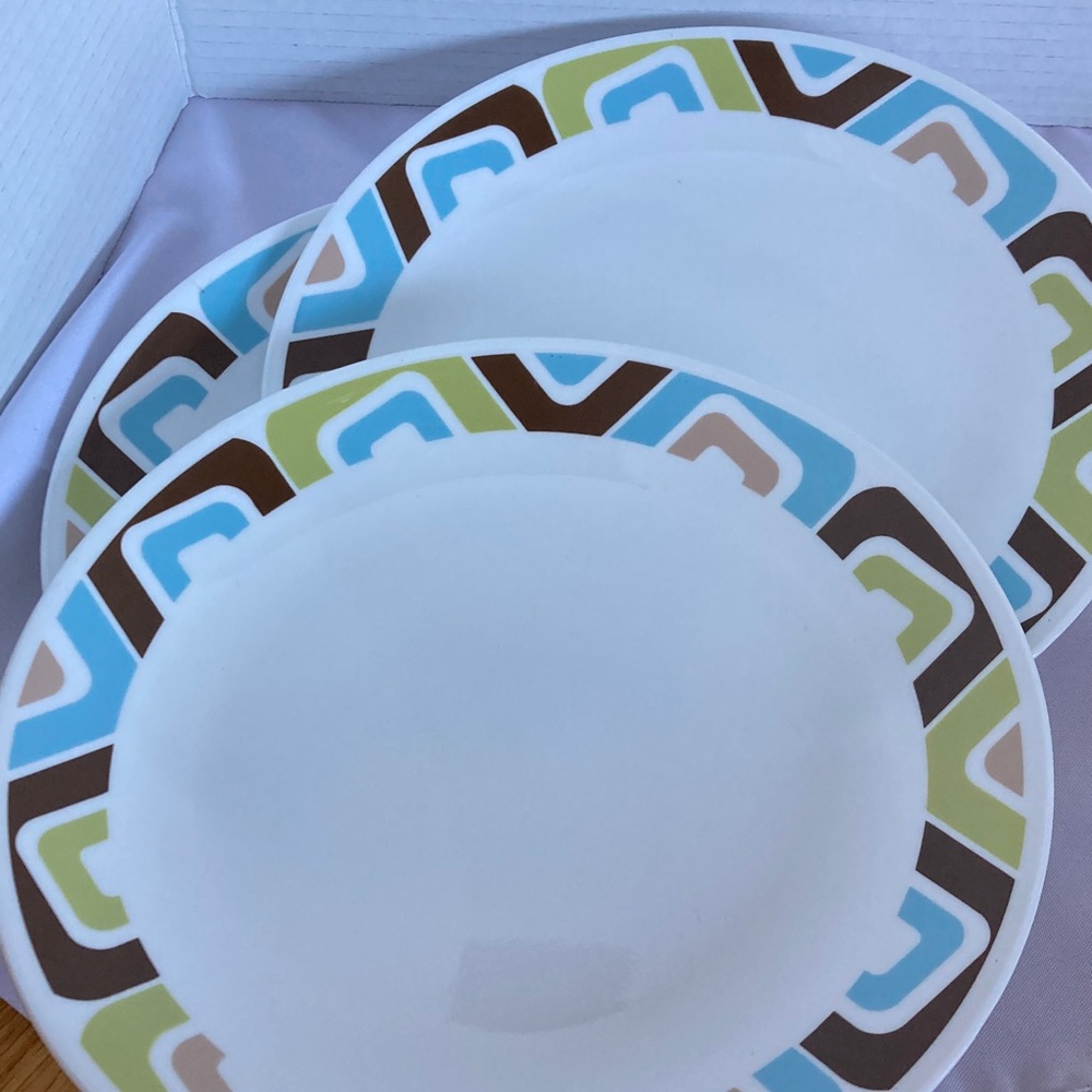 Corelle White Dinnerware Set